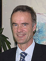 Dr. med. Henning Seevers 